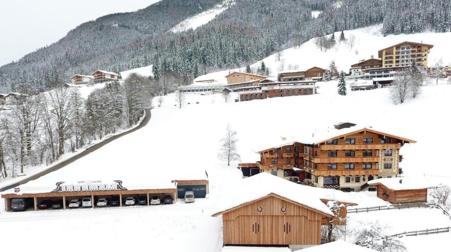 Ski In Ski Out Hotel Unterellmau Saalbach-Hinterglemm Exterior foto