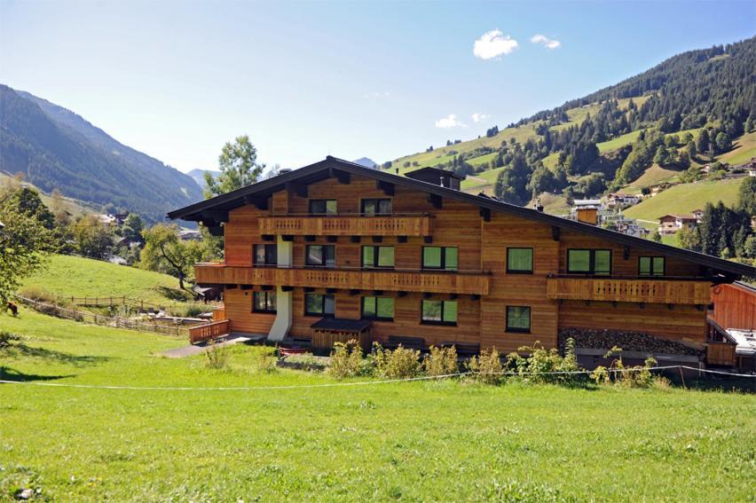 Ski In Ski Out Hotel Unterellmau Saalbach-Hinterglemm Exterior foto